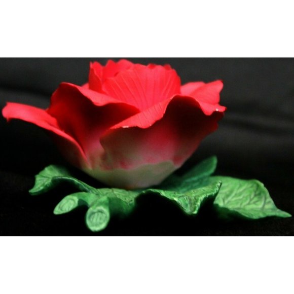 VTG Olympiad Hybrid Red Rose Flower Porcelain Ceramic Figurine Sculpted - Picture 7 of 12